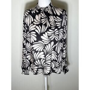 NWT Velvet Black/Cream Mock Neck Top SzM